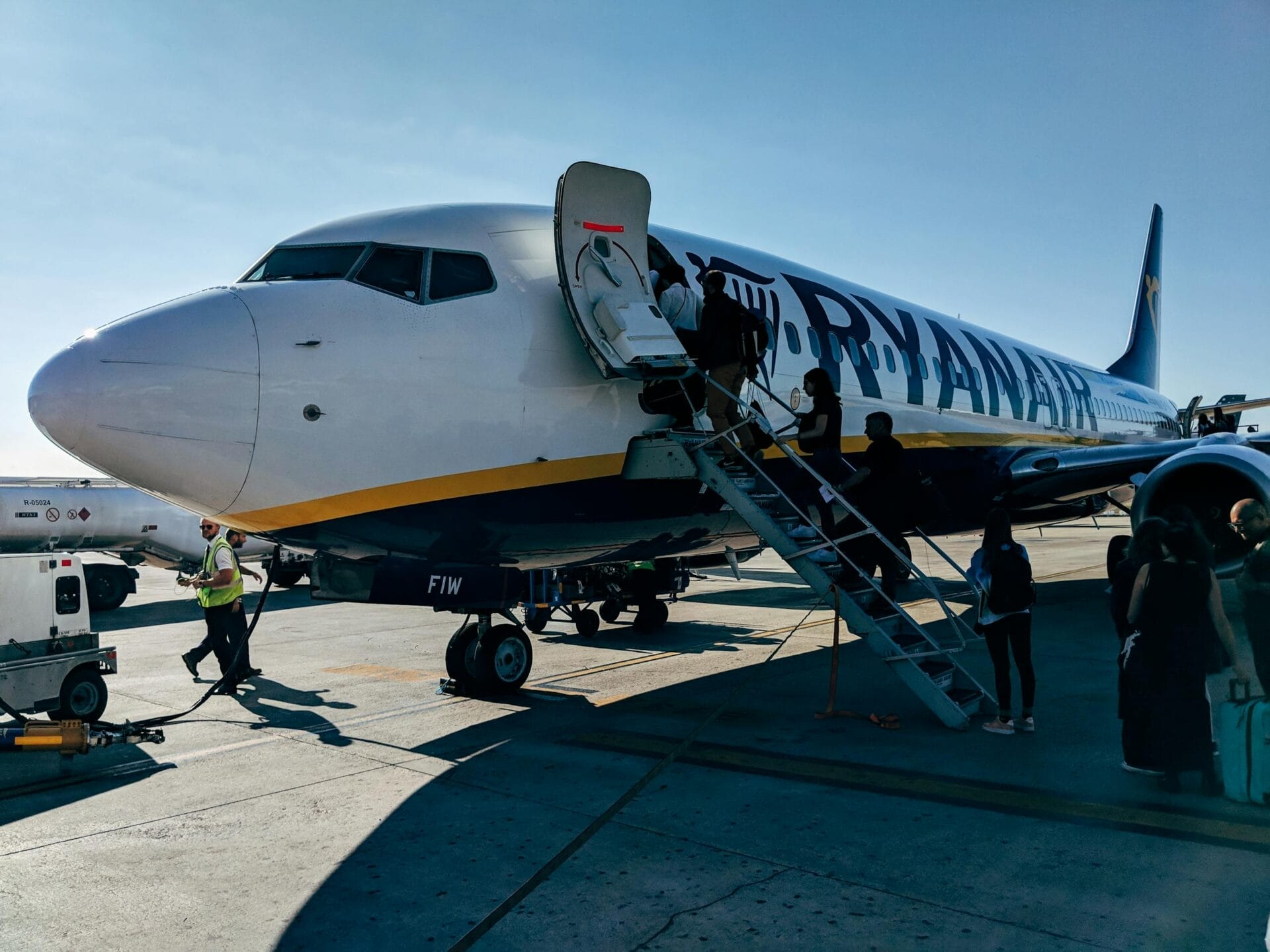 People Entering Ryanair Boeing 737