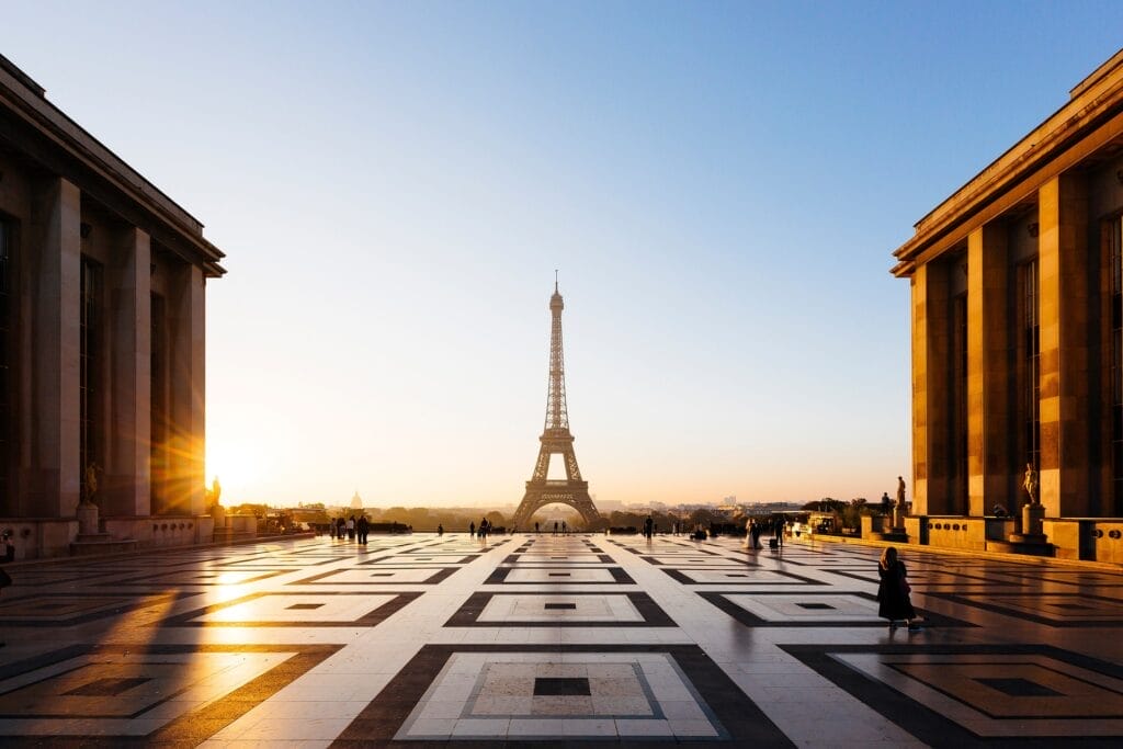 Sunrise view of the Eiffel Tower from Trocadero, the first stop on a 2 day Paris itinerary